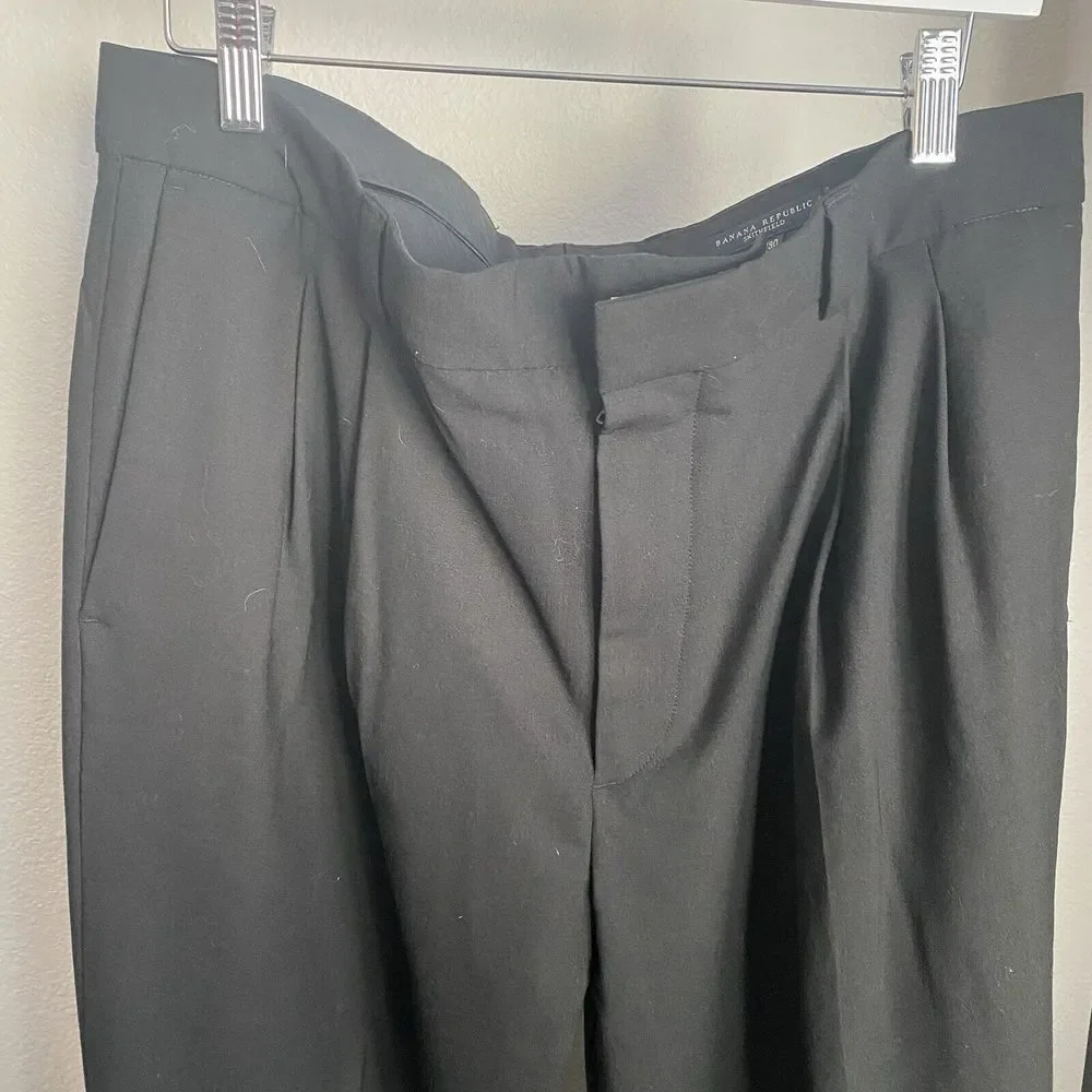 Banana Republic Black Pleated Dress Pants